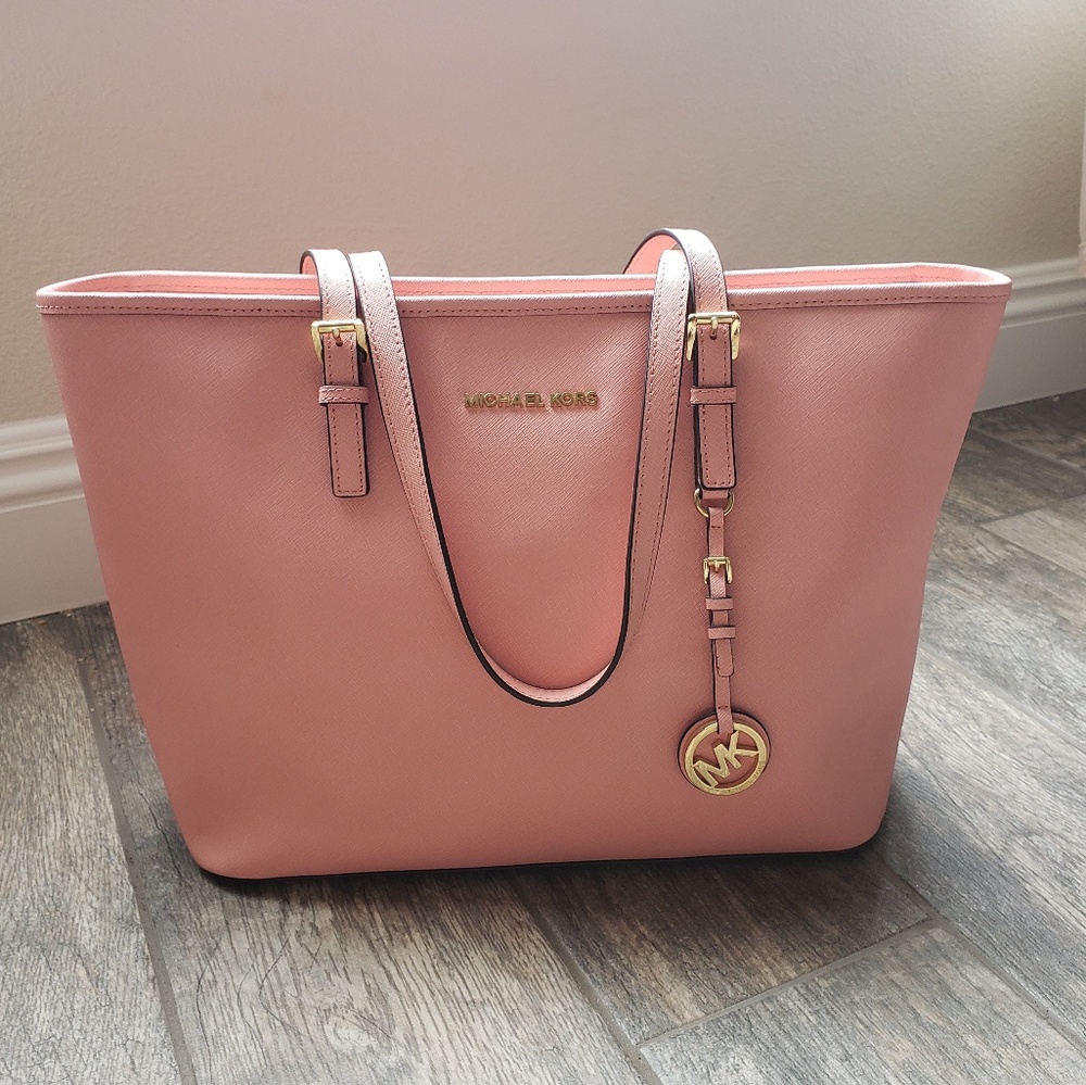 Michael Kors Zip Top Jet Set Saffiano Pink Tote